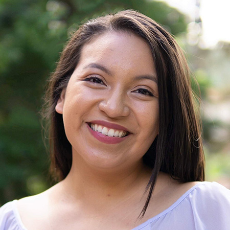 Vanessa Alarcón, MSW, LCSW, LAC